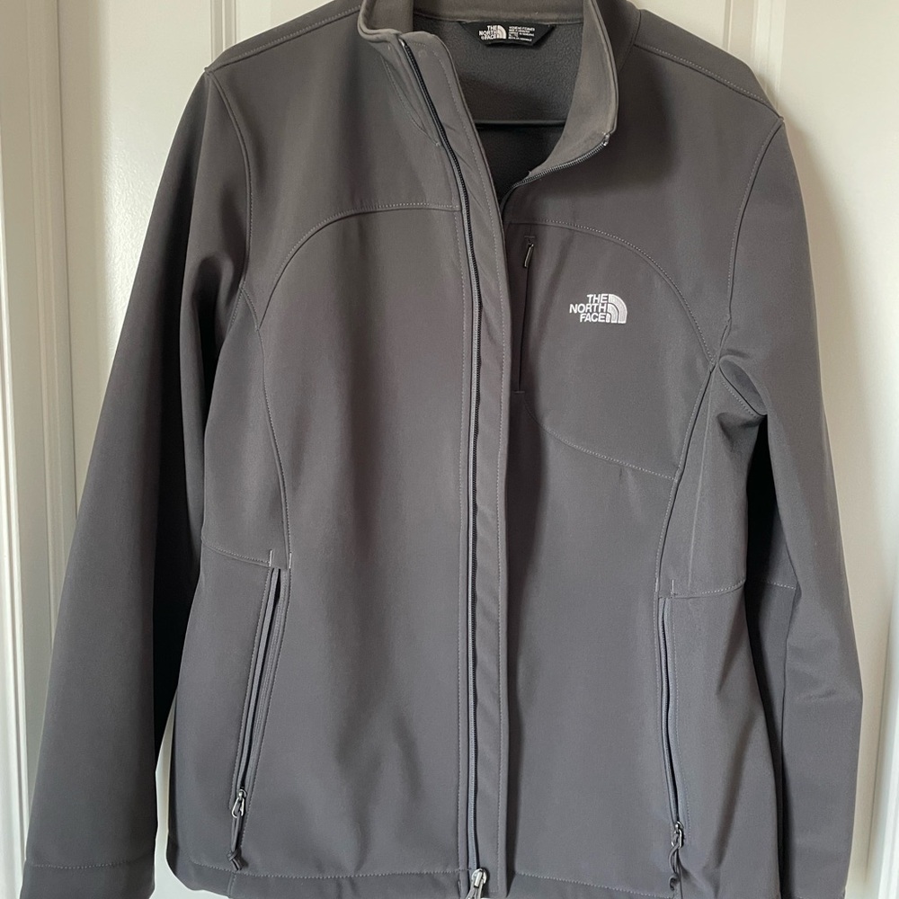 Gently Worn The North Face Womens Apex Jacket